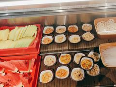 -牛YO寿喜烧·铁板烧和牛火锅自助(市府恒隆店)