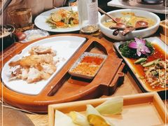-麦麦山云南菜(复地活力城店)