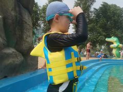 -沈阳龙润夏宫温泉水乐园