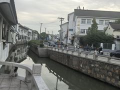 -钱记包子糕团