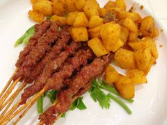 -犇逸·乐山跷脚牛肉·四川现炒(览海店)