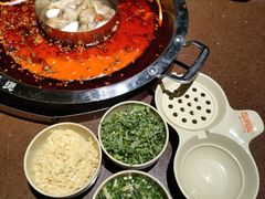 -巴倒烫陆派火锅山庄(南山总店)