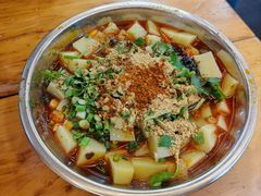 农家米凉粉-沸签签冷锅串串(滨江天街店)