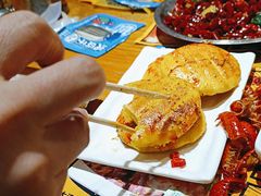 -喝丢一只鞋海鲜烧烤·海肠捞饭(文体街店)