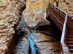 -黄崖洞文化旅游区