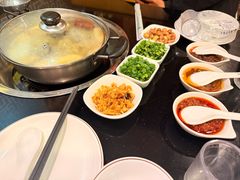 -丫丫汤膳打边炉(宏府408坊店)