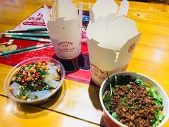 酸辣粉-八一路好吃街(雨田商务大厦店)