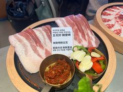 -轻烧烤肉(光谷步行街店)