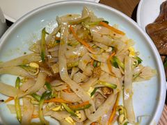 火爆面包-吕氏疙瘩汤·新鲁菜(新贵和店)