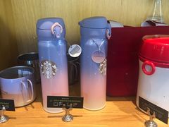 -星巴克(南京孵鹰大厦店)