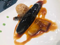 葱烧海参配乌米菌-鲁采LU STYLE(新天地店)