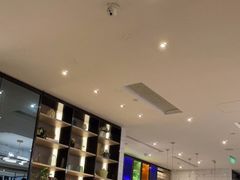 -港丽餐厅(高德置地店)