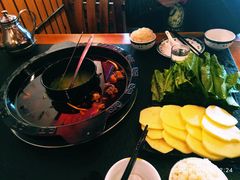 -重庆烧鸡公火锅(簋街店)