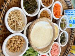 -包整·丝娃娃(一览甲秀楼风景店)