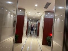 -郑庄脂渣海鲜楼(九水路店)