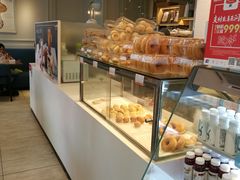 面包甜点陈列柜-BreadTalk面包新语·烘焙蛋糕(海珠丽影广场店)