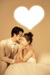 -雨墨婚纱摄影工作室