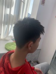 -LILI·HAIR SALON理理造型