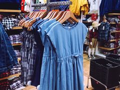 -优衣库(青岛万象城店)