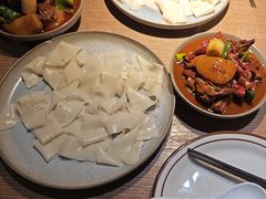 -纳鲁孜·新疆特色餐厅(上海悦荟广场店)