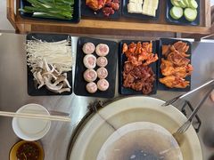 -阿昌白族石板烧·菌锅(大理古城店)