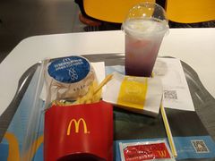 -麦当劳(宝山大厦店)