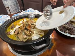 -菌之家·专业纯野生菌火锅·特色炒菌