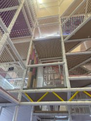 -奈尔宝·儿童乐园·亲子餐厅(华采天地店)