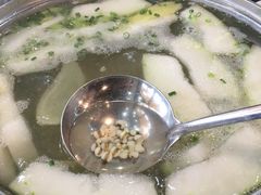 -牛一煲美食(江高店)
