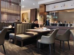 -高玛纳驴肉火烧(一世界店)