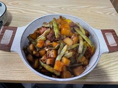 -内蒙焖面大盆骨餐馆(山大路店)