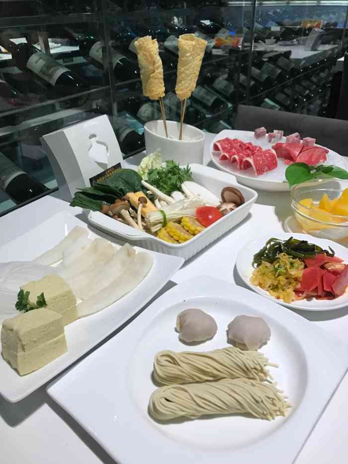 如一坊豆捞(学府路店)-"以前在如一坊打工的,一店,二店都干过.王.