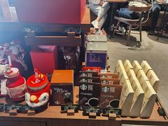 -星巴克(宝山万达店)