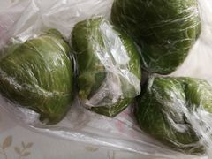 -同济大学本部学苑饮食广场