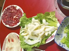 -潮汕·草根牛肉档(城市集市上海荟聚店)