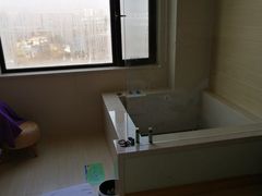 -望儿山温泉水乐园