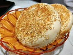 烧饼-清真喜兰老丁羊汤特色小吃