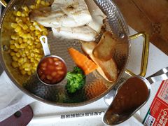-东方豪客牛排意面披萨(玉函银座店)