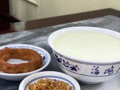 -海碗居老北京炸酱面(增光路店)