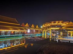 -东南亚风情赶摆街夜市