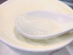 双皮奶-义顺牛奶公司(庇利金街店)