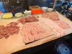 -六合夜市