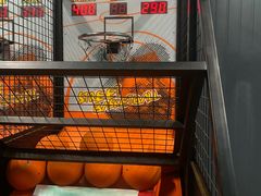 -极限PLAY运动娱乐新世界·团建派对潮玩休闲馆·室内蹦极高空游乐园