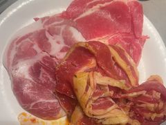 -山焱·炭火自助烤肉(周浦万达店)