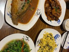 -缘来聚·徽菜名店(黄山宏村店)