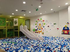 -乐之童成长中心(宝山万达店)