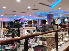 -碧中海汤泉汗蒸酒店