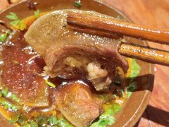 带皮牛肉-四小区火锅·巷子里的重庆火锅(花照壁店)