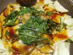 柴火稻草鱼-吃饭皇帝大土家民族菜(正大广场店)
