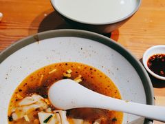 -弄堂咪道-饭香·面香·馄饨香(兴梅店)